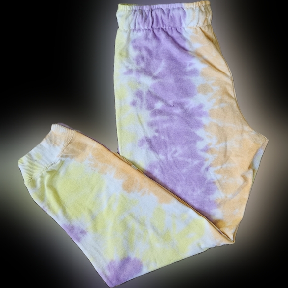 LAGACI Joggers - Picture 2 of 3